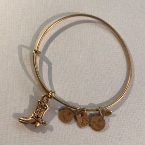 NWOT Alex & Ani Cowboy boot bracelet